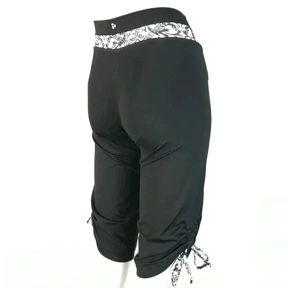 Triple flip crop leggings - Picture 3 of 10